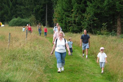 Eine Familienwanderung beim Haus Feldberg-Falkau